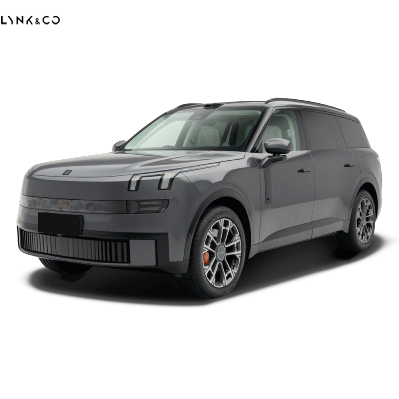  Lynk&Co 900 